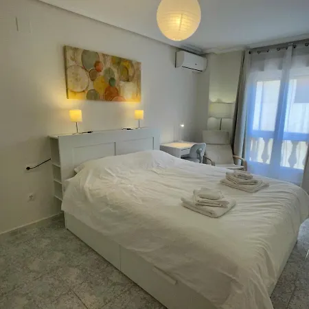 Alteawohnung - Life: Pueblo, Iglesia, Pool, Montana Apartment *